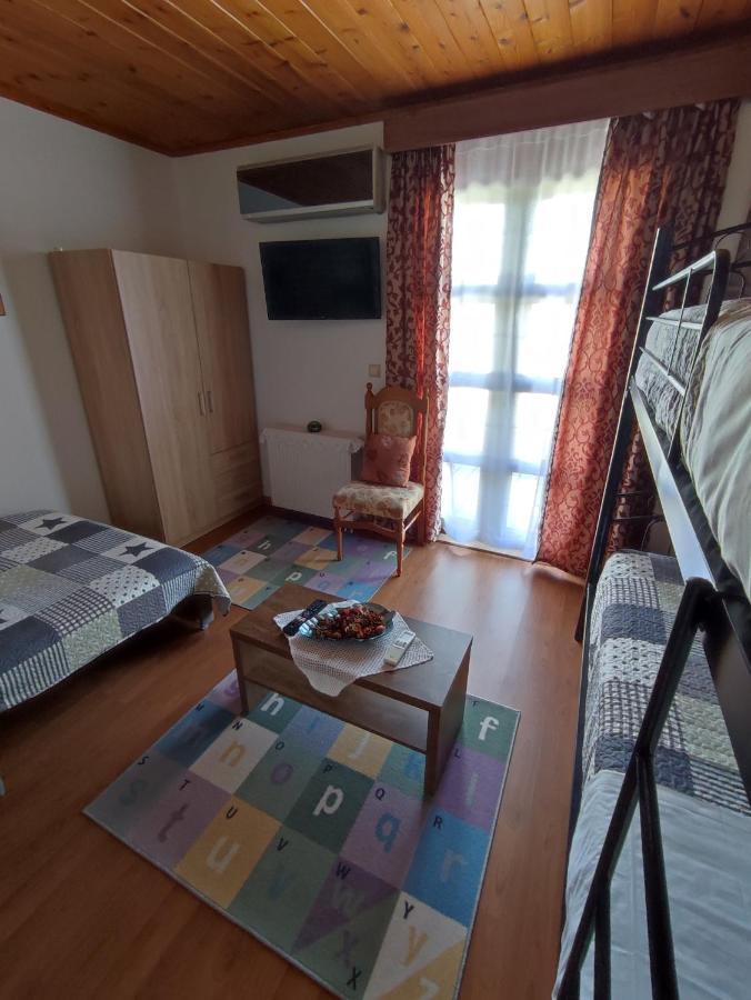Snow White Castle Apartment Kiotari Extérieur photo