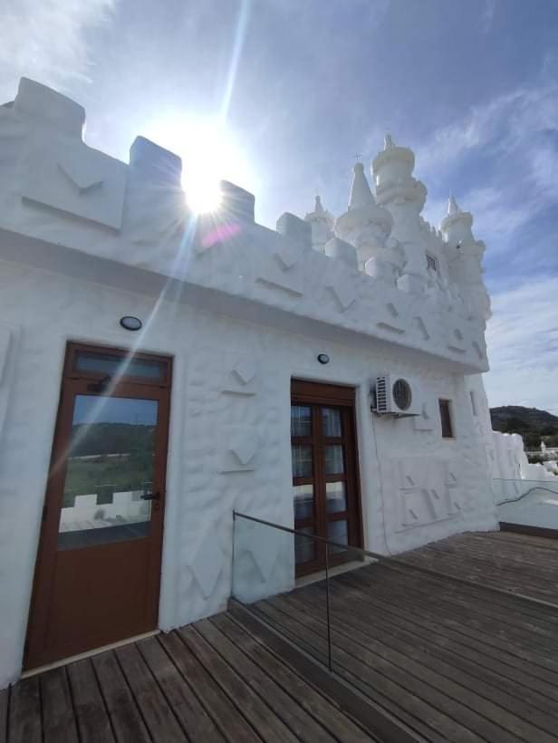 Snow White Castle Apartment Kiotari Extérieur photo
